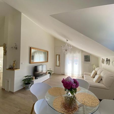 Апартаменты Casa Tra I Castelli San Martino Alfieri Экстерьер фото